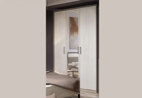 Сара Шкаф 3Д Сокме фотография