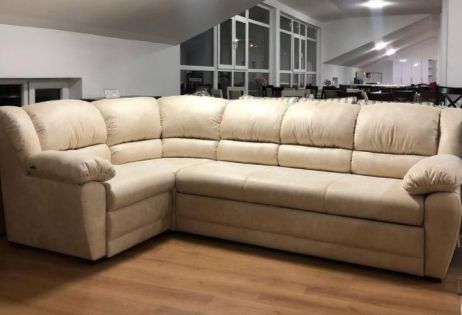 Угол Юрмала, сторона Г фотография