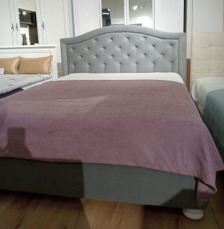 Кровать Класик 160х200 с матрасом у Лаури 32 ВНД Луцк Акция фотография